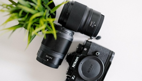 Nikon 35mm Lens Showdown: f/1.4 vs. f/1.8