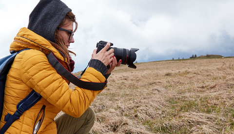 Peak Design and Roam Media Core Launch Sports Photography Scholarship